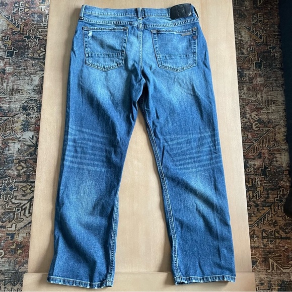 Rock & Republic Relaxed Fit Blue Jeans - Picture 8 of 10